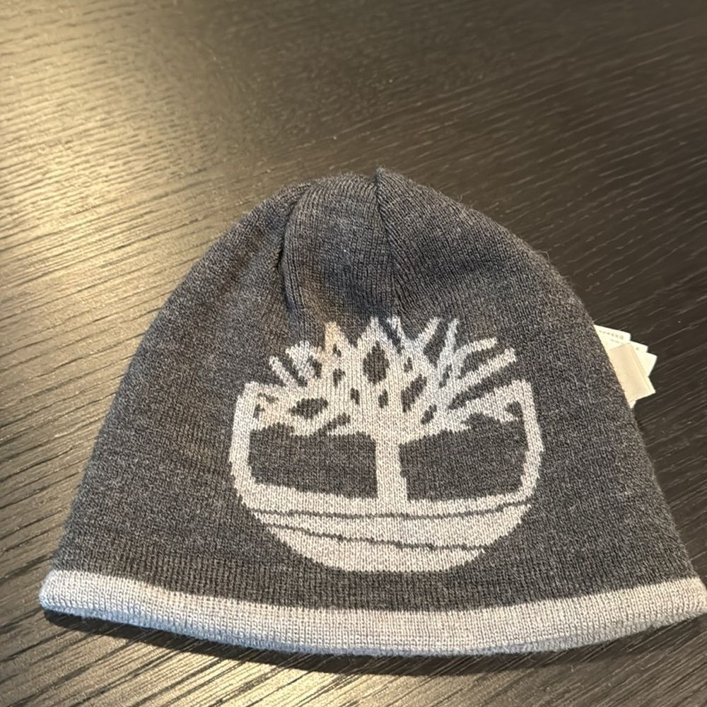 🎉🎉HOST PICK🎉🎉Timberland shades of gray double layer reversible logo beanie. - Picture 3 of 6